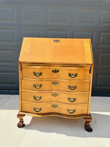 Beautiful vintage maddox - vintage,